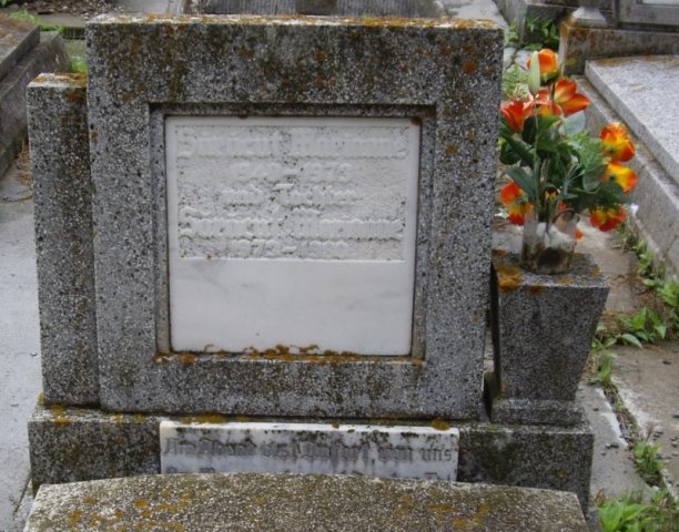 Lapadat Marianne 1940-1973 Grabstein